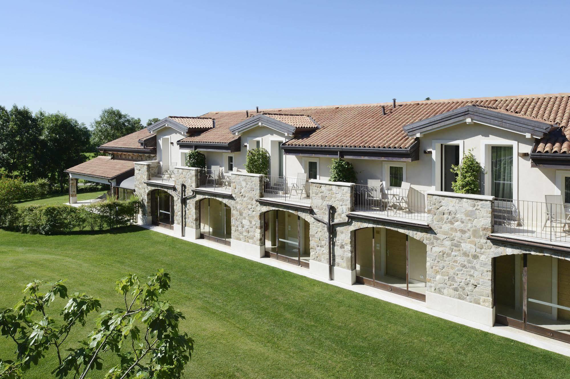 Relais Rossar Boutique Garda & Hills 3* Costermano