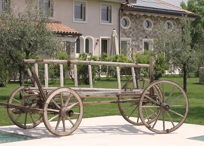 Relais Rossar Boutique Hotel Garda & Hills